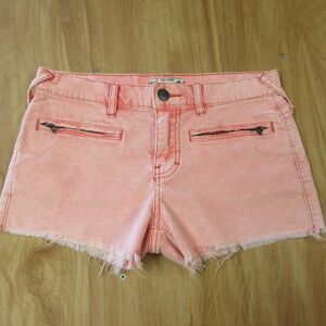 FREE PEOPLE Corduroy Frayed Hem Shorts Sz 25 Peach Pink Coral Hot Pants Shortie
